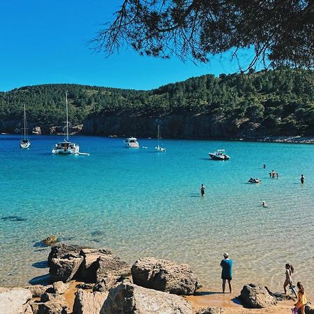 Can Romy Appartement T2D - A 80M De La Plage De Cala Montgo Ля Эскала Экстерьер фото