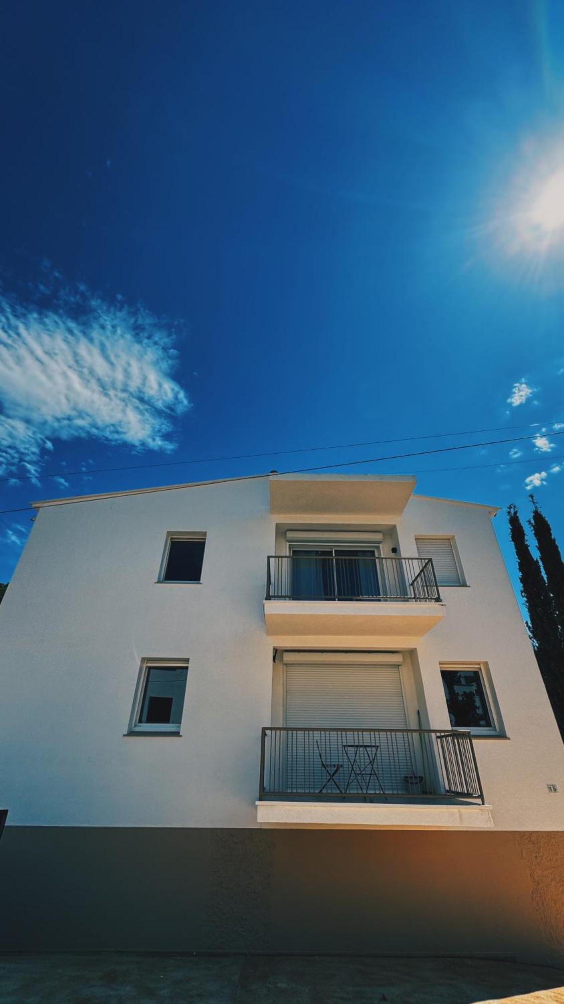 Can Romy Appartement T2D - A 80M De La Plage De Cala Montgo Ля Эскала Экстерьер фото